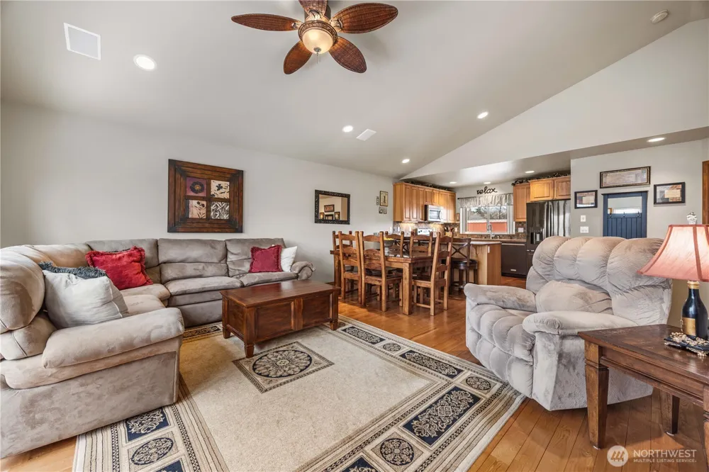 222 Parkway Drive Manson, WA 98831