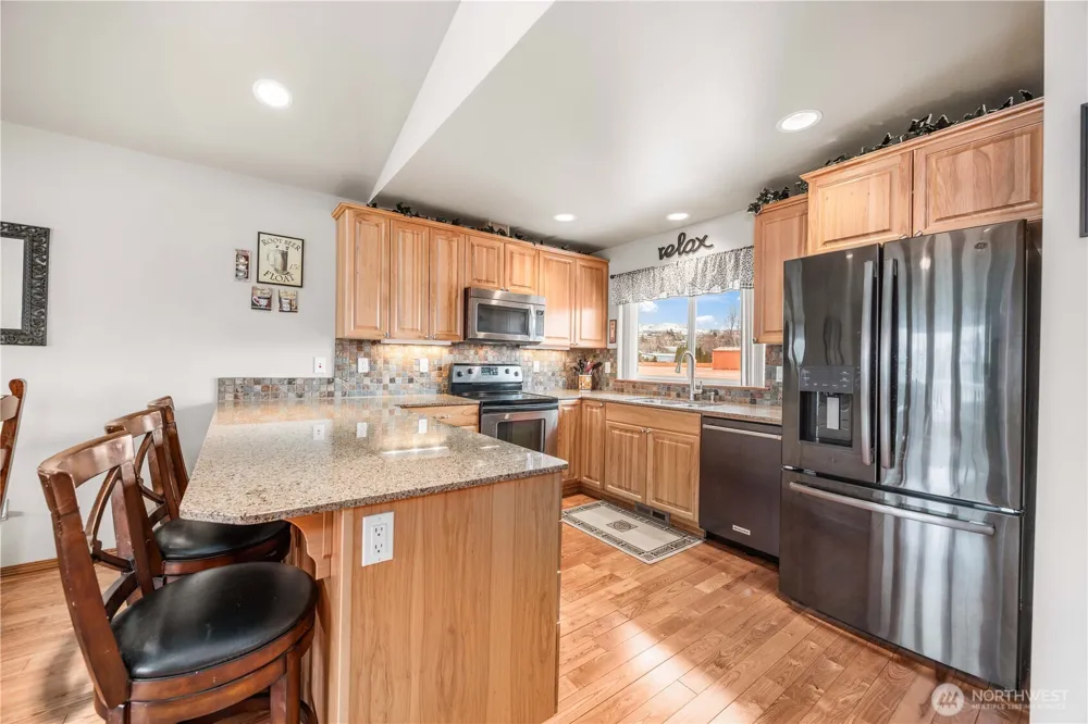 222 Parkway Drive Manson, WA 98831