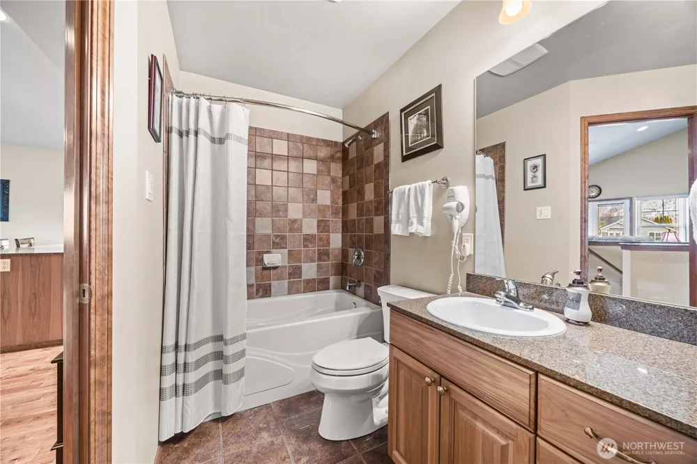 222 Parkway Drive Manson, WA 98831