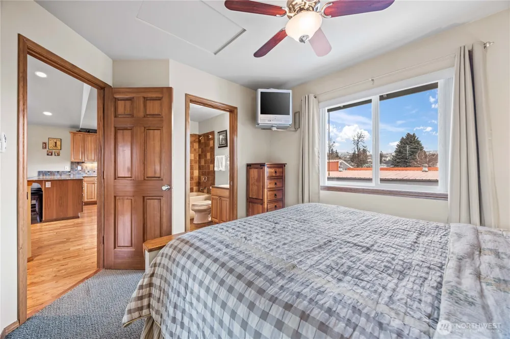 222 Parkway Drive Manson, WA 98831