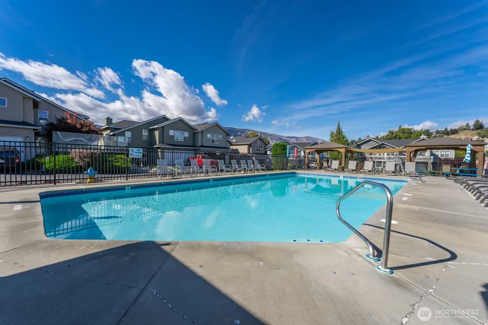 222 Parkway Drive Manson, WA 98831