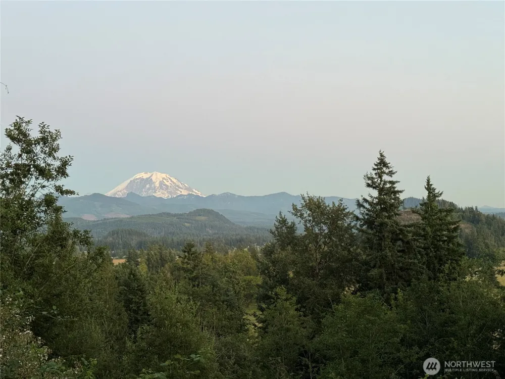 27435 SE 402nd Street Enumclaw, WA 98022
