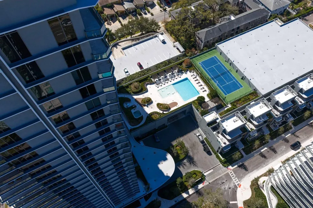 3101 BAYSHORE BOULEVARD #1804 Tampa, FL 33629