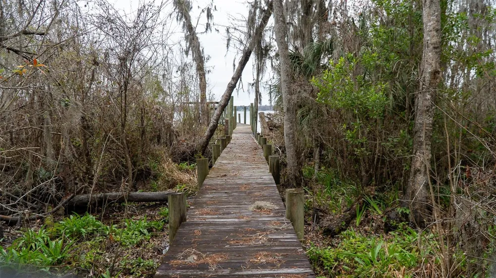 455 W RIVER ROAD Palatka, FL 32177