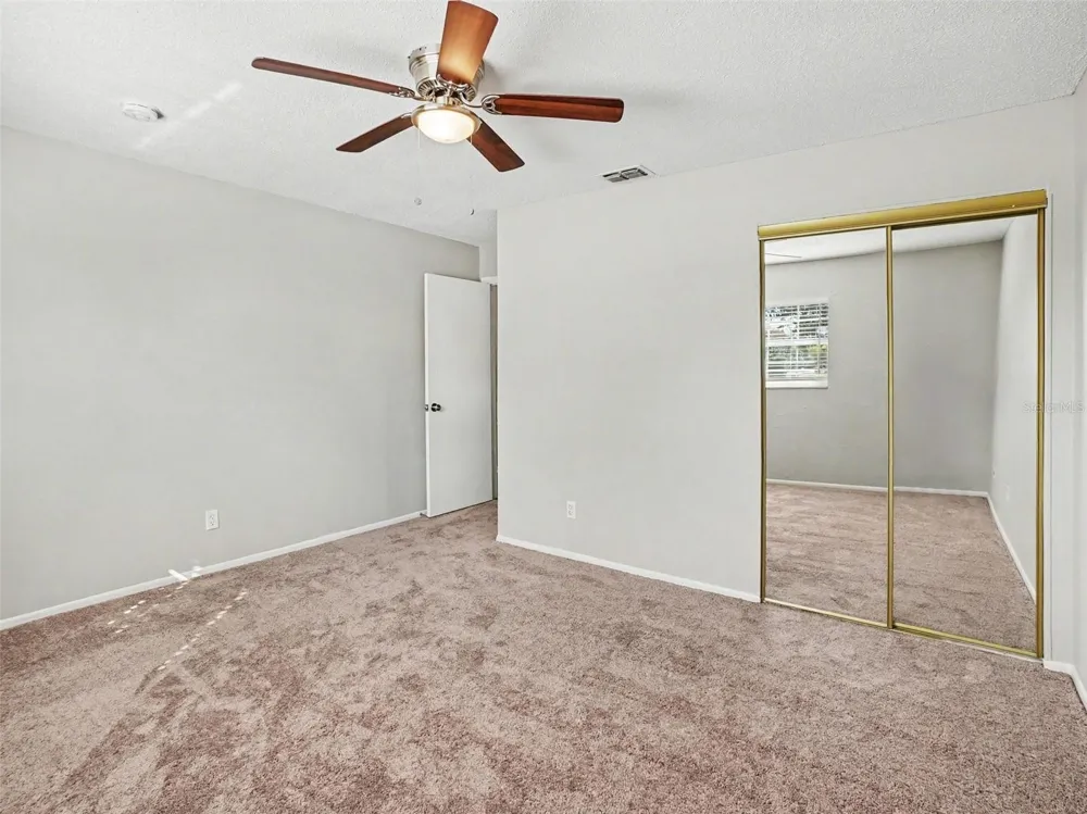 555 THOMAS JEFFERSON WAY Orlando, FL 32809