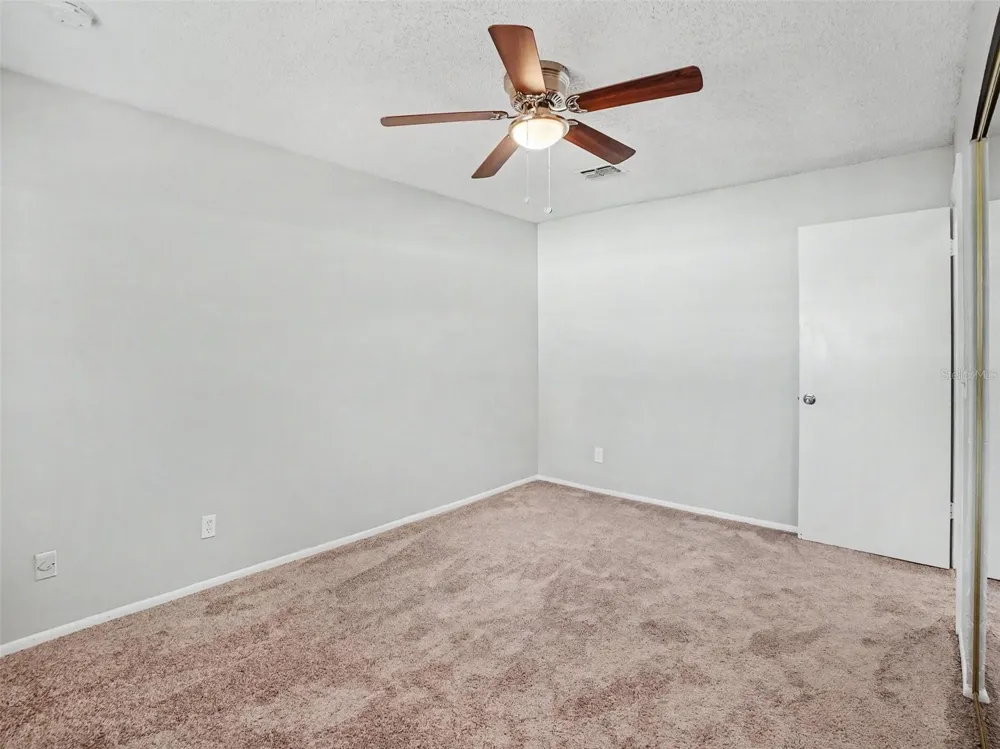 555 THOMAS JEFFERSON WAY Orlando, FL 32809