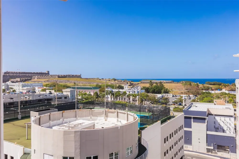 Cond Capitolio Plaza CALLE DEL MUELLE #21007 San Juan, PR 00901