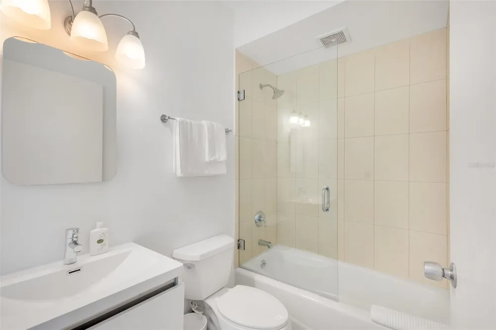 Cond Capitolio Plaza CALLE DEL MUELLE #21007 San Juan, PR 00901