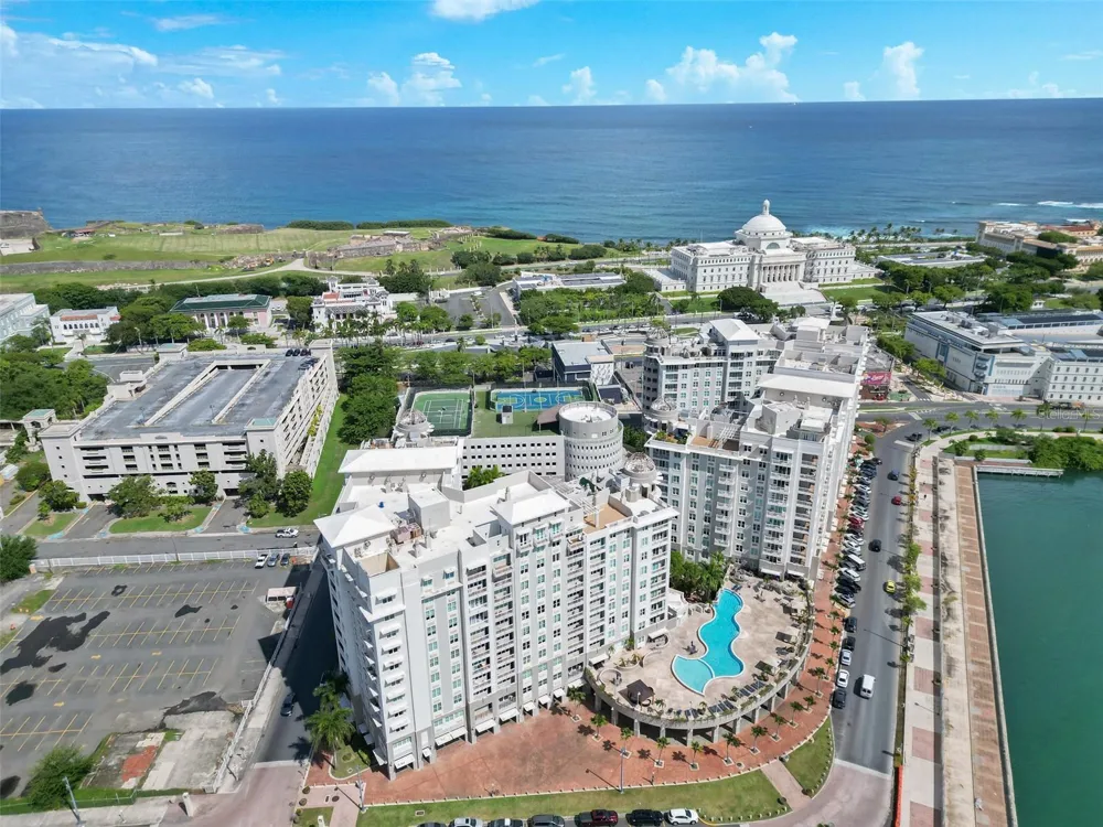 Cond Capitolio Plaza CALLE DEL MUELLE #21007 San Juan, PR 00901