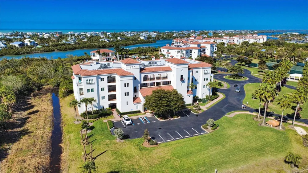 11220 HACIENDA DEL MAR BOULEVARD #204 Placida, FL 33946