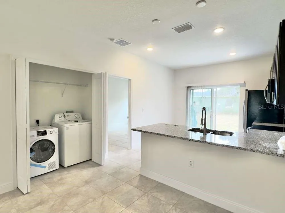 15885 SW 35TH COURT ROAD ocala, FL 34473