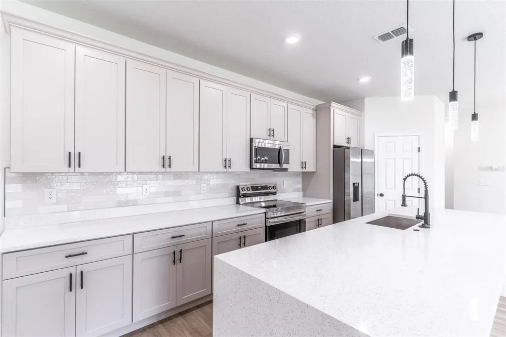 983 PACE DRIVE NW Palm Bay, FL 32907
