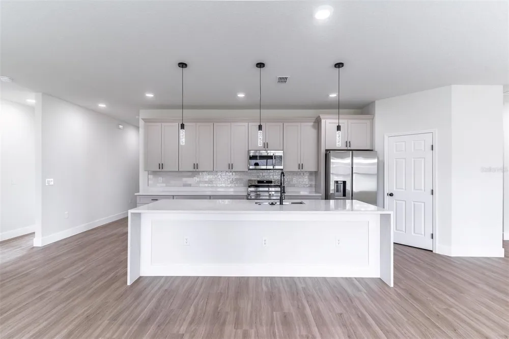 983 PACE DRIVE NW Palm Bay, FL 32907