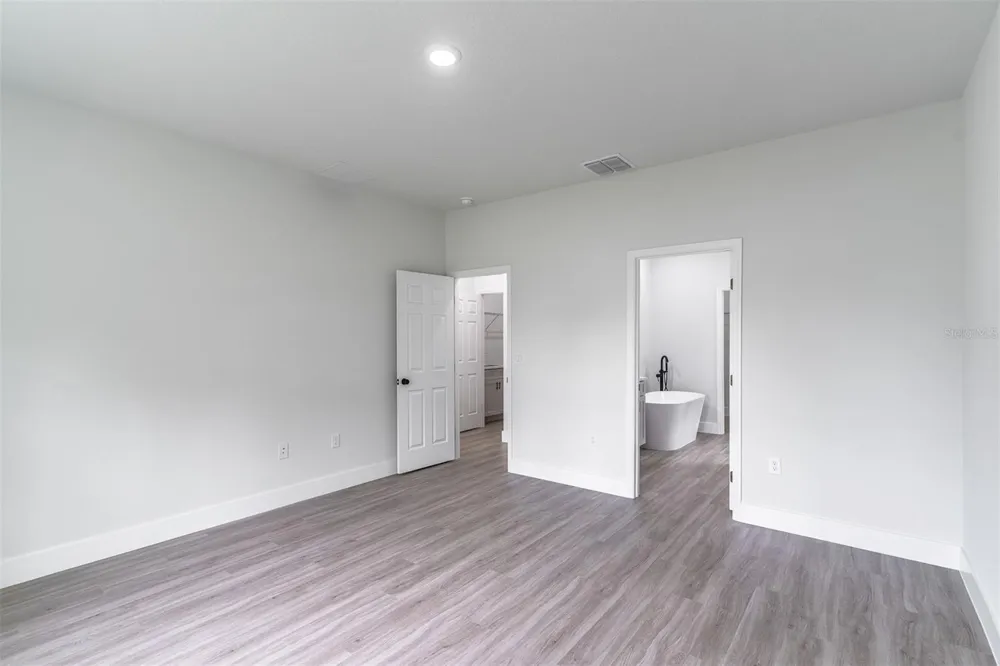 983 PACE DRIVE NW Palm Bay, FL 32907