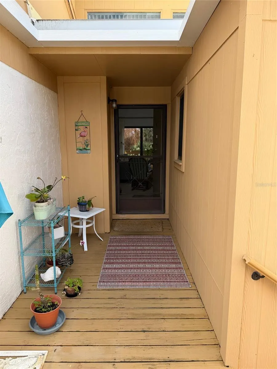 1051 S HIGHLAND STREET #3D Mount Dora, FL 32757