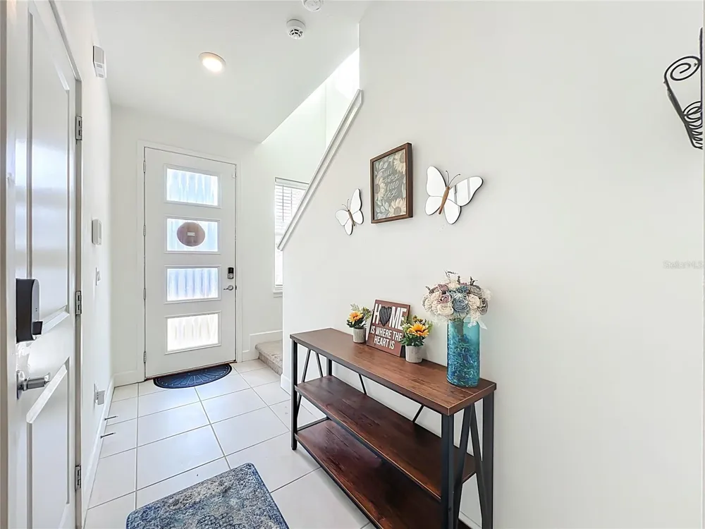 1371 CAPTIVA COVE Sanford, FL 32771