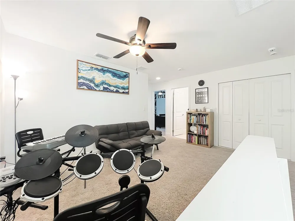 1371 CAPTIVA COVE Sanford, FL 32771