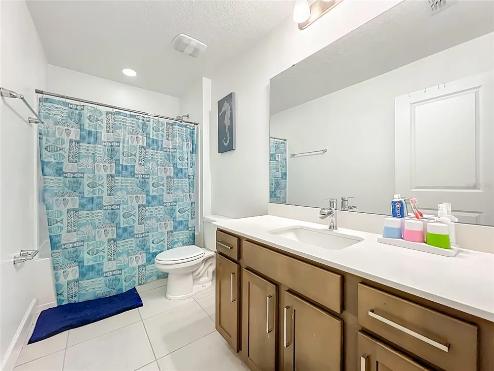 1371 CAPTIVA COVE Sanford, FL 32771