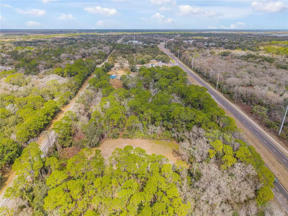370 S US HIGHWAY 1 Oak Hill, FL 32759