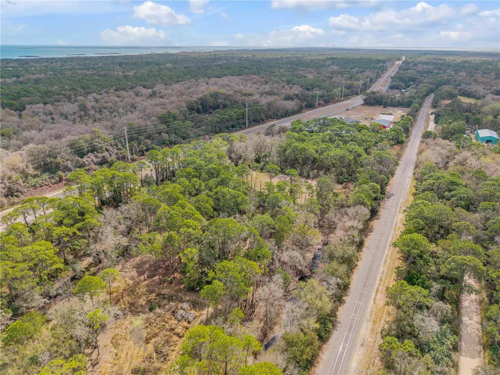 370 S US HIGHWAY 1 Oak Hill, FL 32759