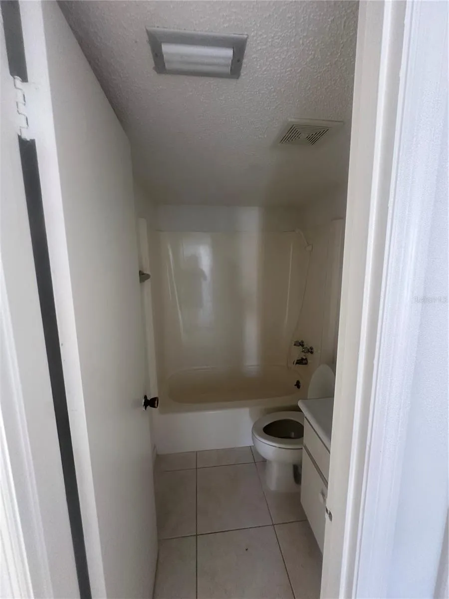 4158 TAMIAMI TRAIL #B1 Port Charlotte, FL 33952