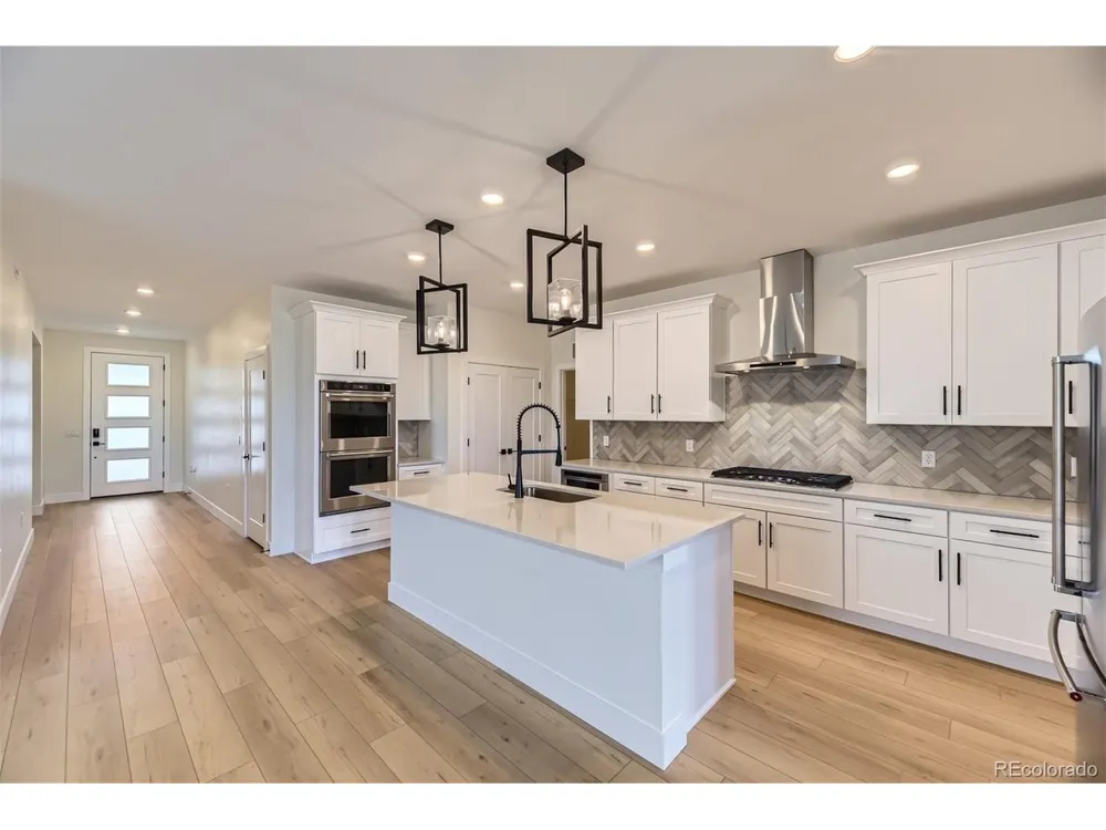 5459 Westin Hills Drive Elizabeth, CO 80107