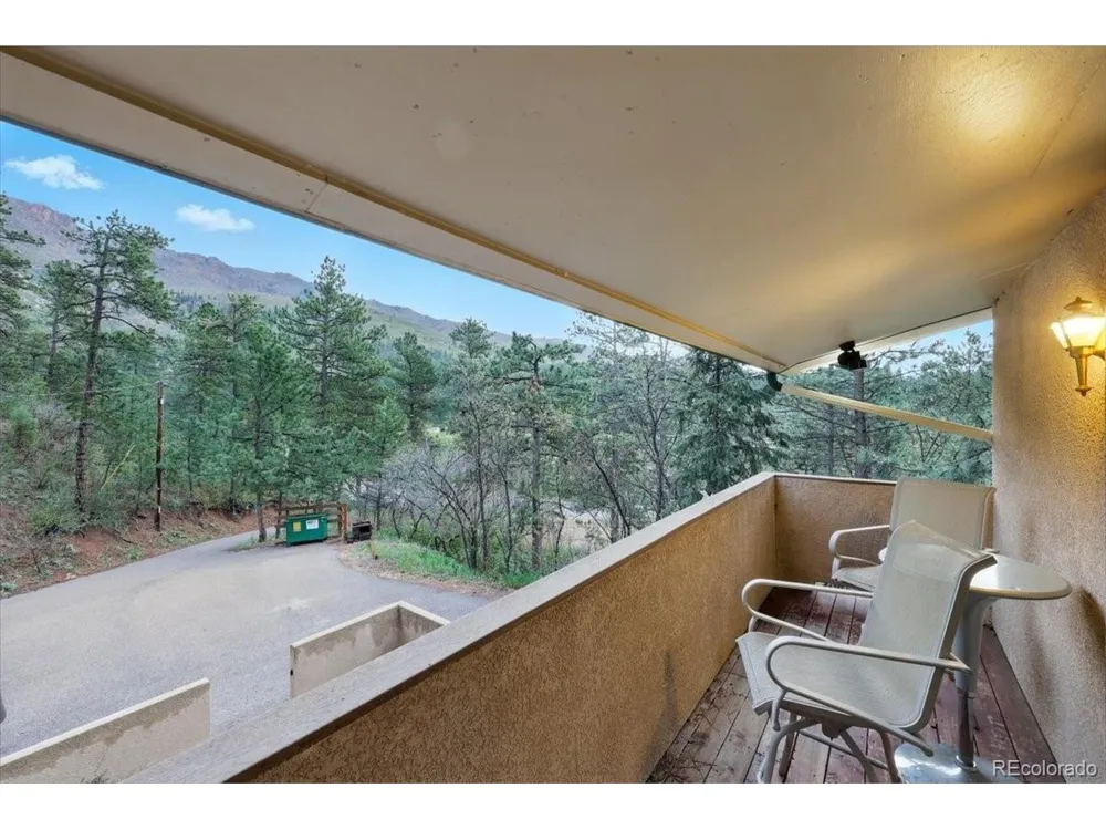 4840 Pikes Peak Hwy Cascade, CO 80809