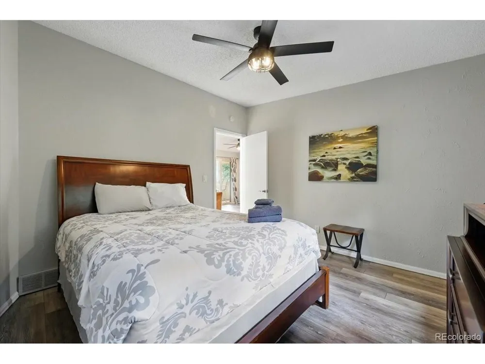 4840 Pikes Peak Hwy Cascade, CO 80809
