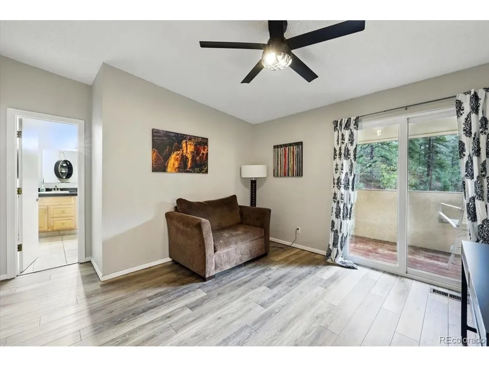 4840 Pikes Peak Hwy Cascade, CO 80809