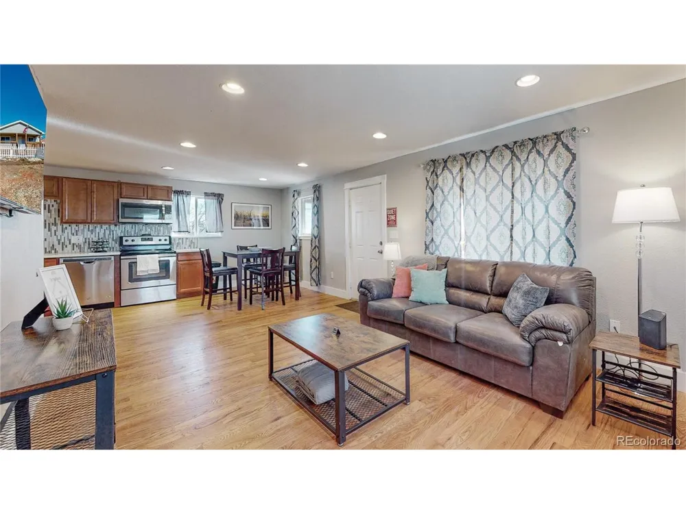 2881 W 65th Avenue Denver, CO 80221