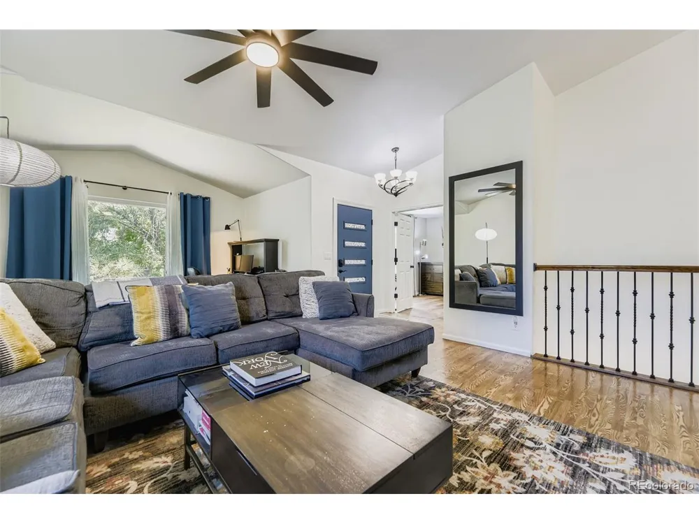 18984 E Oak Creek Way Parker, CO 80134