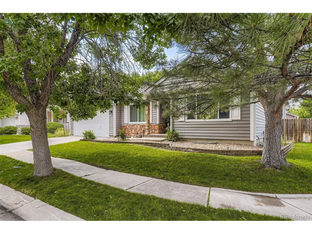 18984 E Oak Creek Way Parker, CO 80134