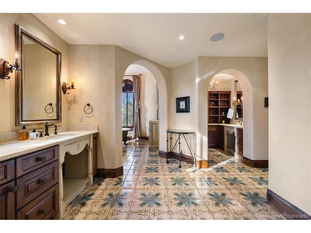 1400 E Oxford Lane Cherry Hills Village, CO 80113