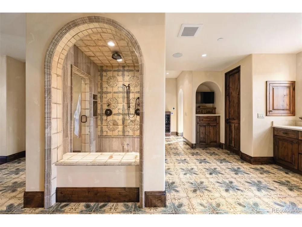 1400 E Oxford Lane Cherry Hills Village, CO 80113
