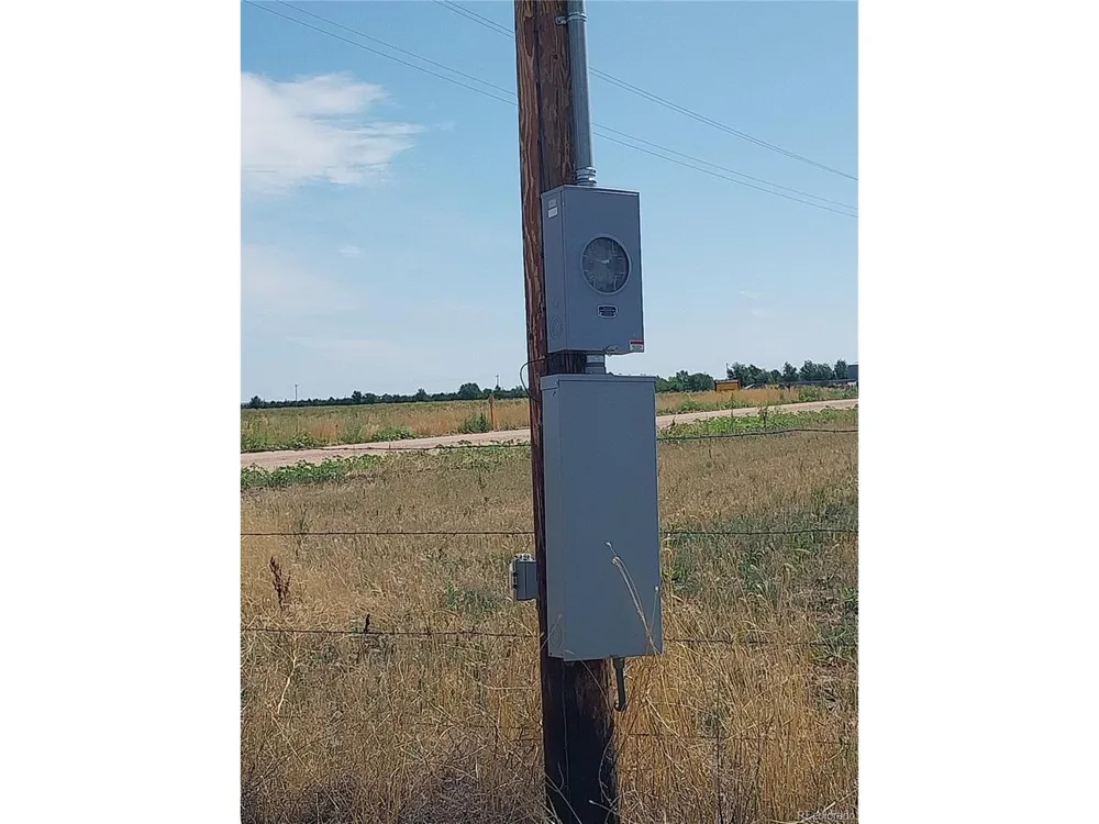 6642 CO RD I Wiggins, CO 80654