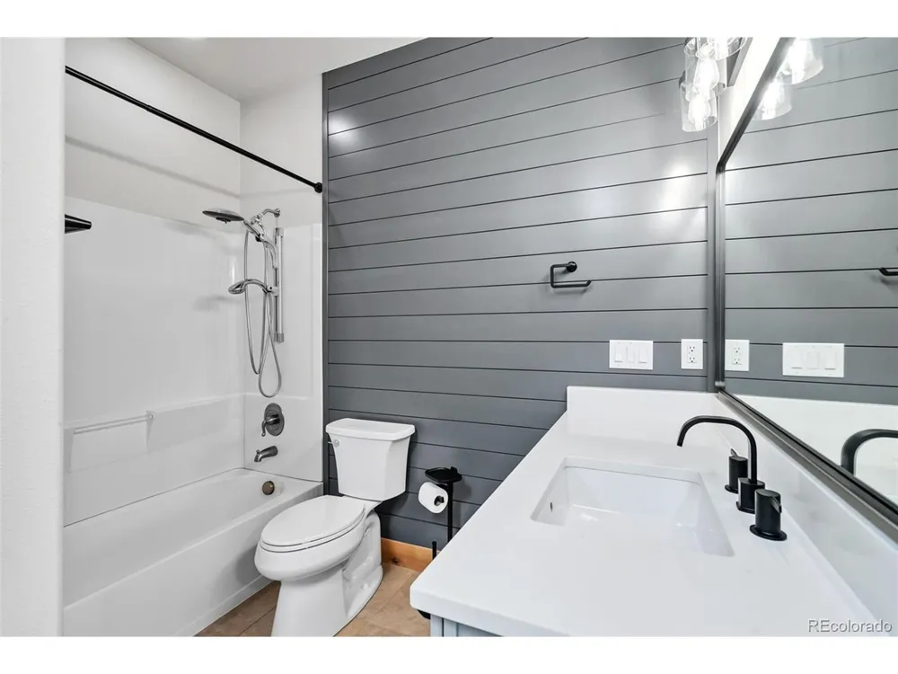845 Elk Run Road Silverthorne, CO 80498