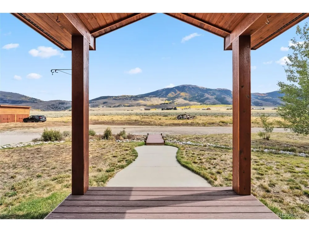 845 Elk Run Road Silverthorne, CO 80498