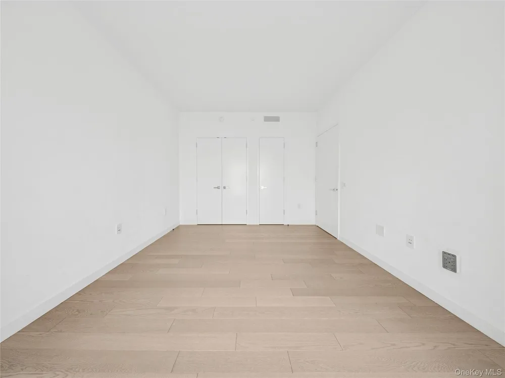 252 south Street #68K New York (Manhattan), NY 10002