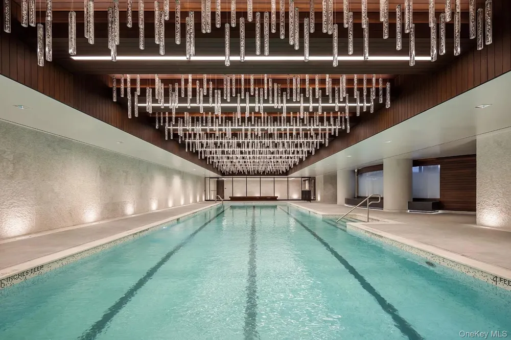 252 south Street #68K New York (Manhattan), NY 10002
