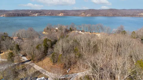 42 Timber Lake Ln