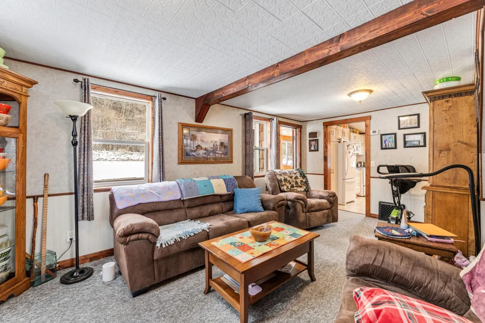 S2232 State Road 35 Alma, WI 54610