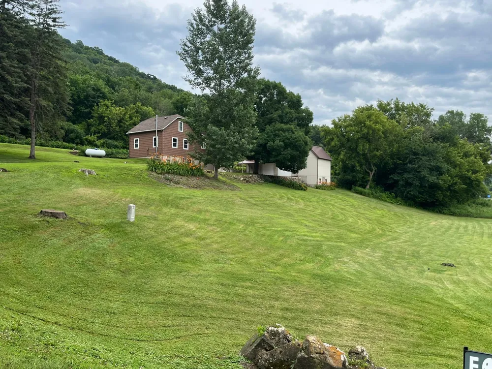 S2232 State Road 35 Alma, WI 54610