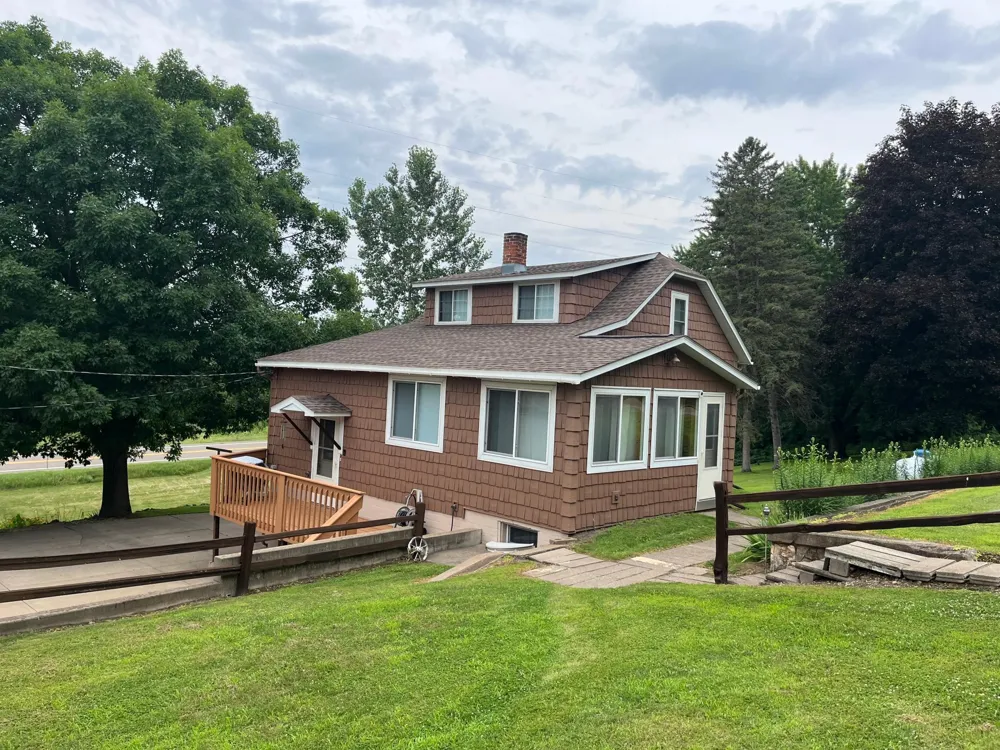 S2232 State Road 35 Alma, WI 54610