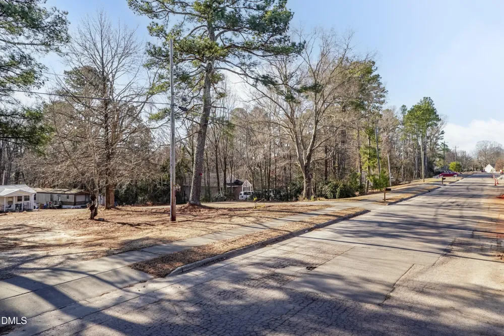 685 Allen Road Wake Forest, NC 27587
