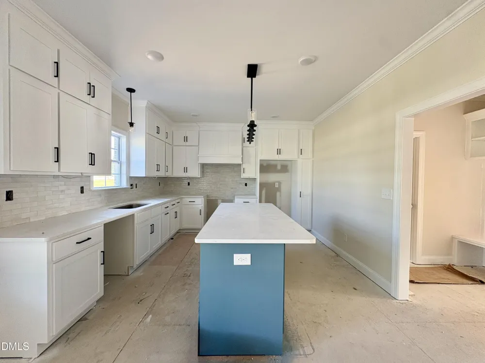7637 Sweetwater Drive Nashville, NC 27856