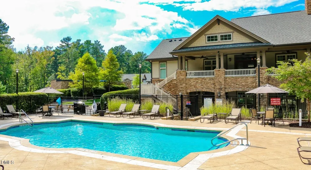 100 Ginkgo Trail #Columbia Chapel Hill, NC 27516