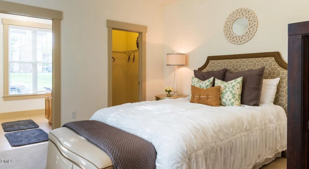 100 Ginkgo Trail #Columbia Chapel Hill, NC 27516