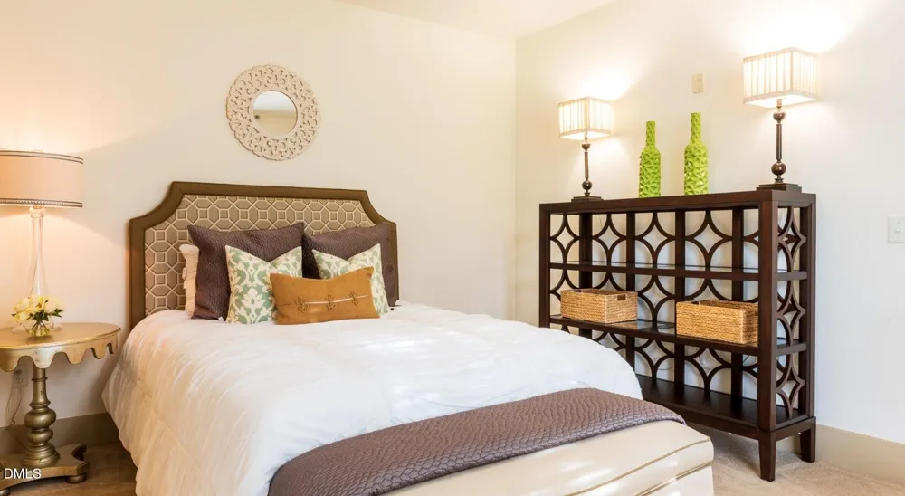 100 Ginkgo Trail #Columbia Chapel Hill, NC 27516