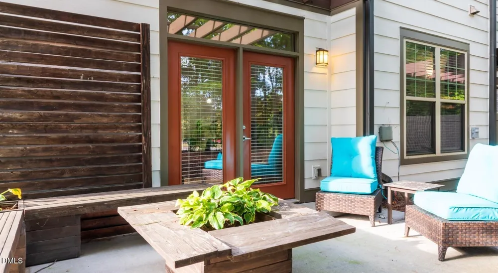 100 Ginkgo Trail #Columbia Chapel Hill, NC 27516