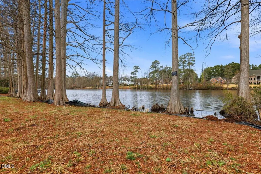 1100 S Lakeside Drive Four Oaks, NC 27524